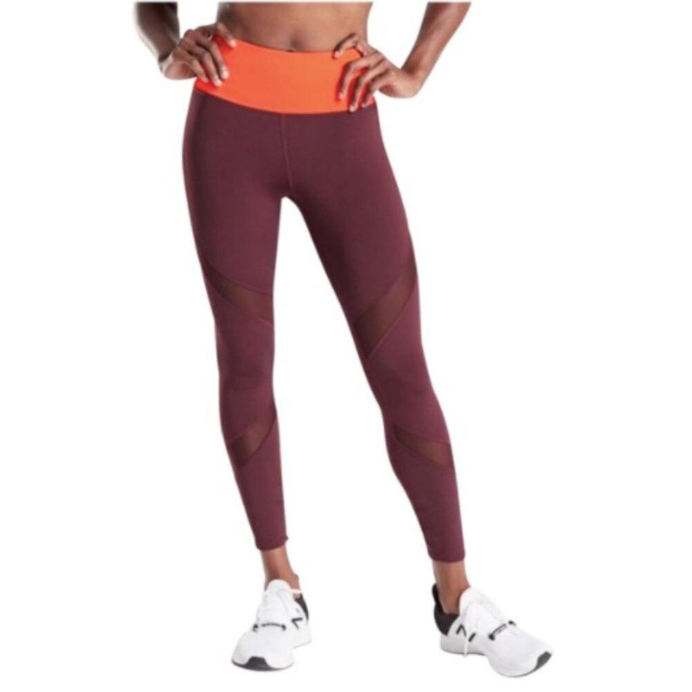 Athleta tenacity 7/8 tight with Powerlift in Antique Burgundy Size Small